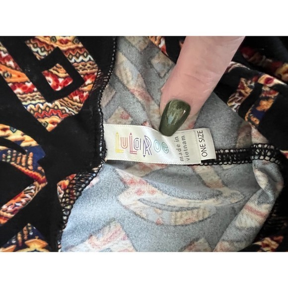 LuLaRoe leggings - Picture 3 of 3